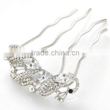 Bridal style cubic zirconia hair combs