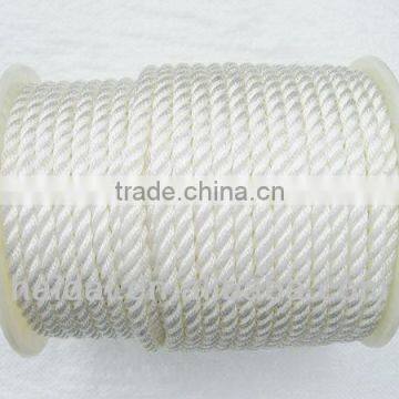 White 3 strand twisted Nylon multifilament rope