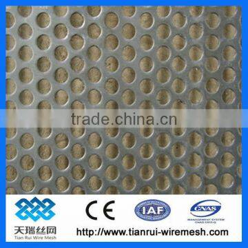 High Quality Fine Galvanized Perforated Metal Mesh (Factory)