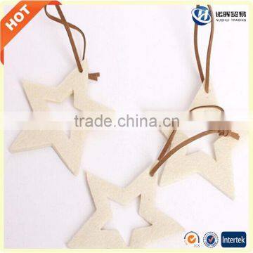 2016 wholesale cheap price felt christmas baubles for christmas decorations