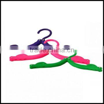 Expected Durable Folding Plastic Clothing Coat Hanger Drying Rack Hook,custom Plastic Hanger Manfuacturer