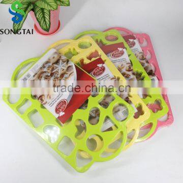 plastic biscuit cutter cookie cutter cake cutter set