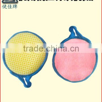 Microfiber scouring pad