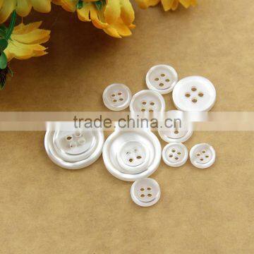 9mm-20mm 4-Holes White Translucent Resinic Resin Button For Shirts