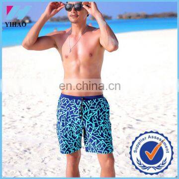 Yihao 2015 men's fashion loose boxer shorts wholesale sweat beach shorts with letter pattern