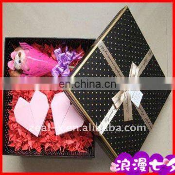 2011 hot sale hat packaging gift box with ribbon for dress