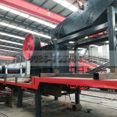 Multi-layer Vibrating Screen, Semi mobile Crushing Plant Railway