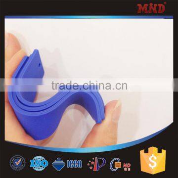 MDL52 13.56mhz Hf/860~960mhz Uhf Reusable Rfid Silicone Laundry Tag photo-2
