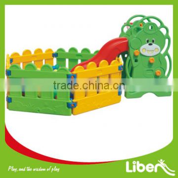 Hot Sales Cute Animal design Kids Slides with Fence LE.HT.030