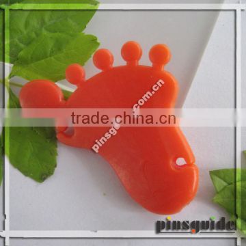 2014 Novelty Souvenir Foot Shape Promotional PVC Or Silicone Cable Tidy