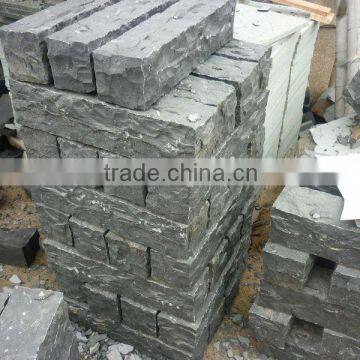 black palisade stone