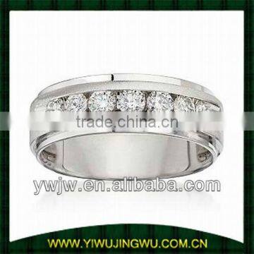 Diamond Wedding Ring in 14kt White Gold for men designs