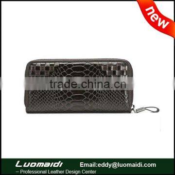 high quality python pattern wallet for unisex gender,fashion clutch purse/clutch wallet for men and women from China