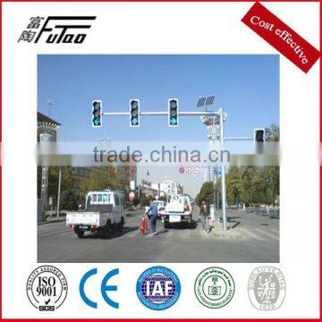 intelligent traffic light controller with pole