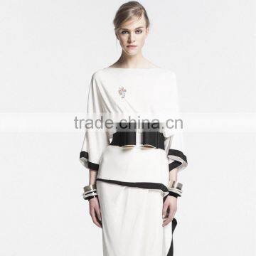 61*43mm Elegant Angle Wings Brooch Moon Star Gold Modern Design Brooches photo-4