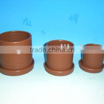 ceramic pot at cylinder shape