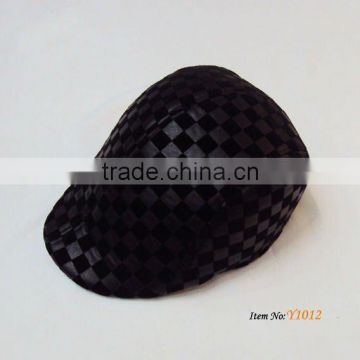 Fashion design PU plaid ivy cap