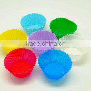 Wholesale recycling petal silicone cake cup heart and round cake cup