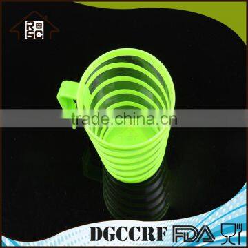 NBRSC Strict Quality Control Manufacturer Screw Thread Plastic Water Cup with Handle