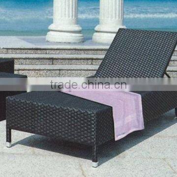 Outdoor Furniture / Garden Furniture / Patio Furniture Plastic Wood Chaise Lounge/Sunbed (BF1-R33)