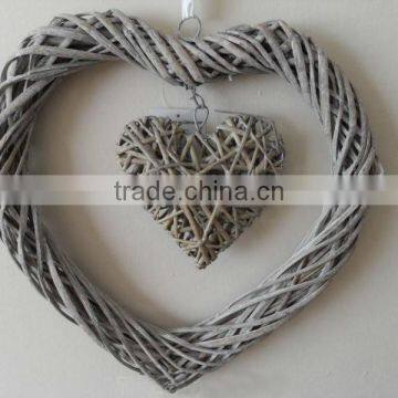 decorative wicker double heart