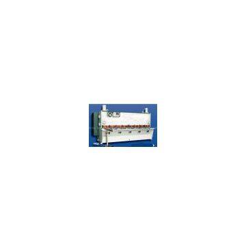 Hydraulic shearing machine