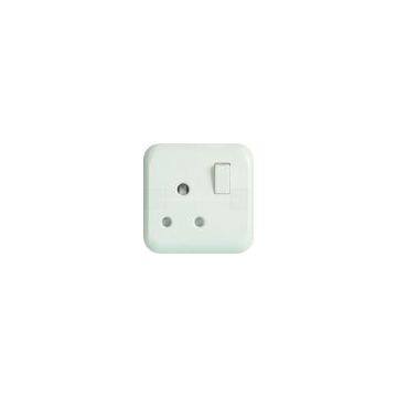 switched socket