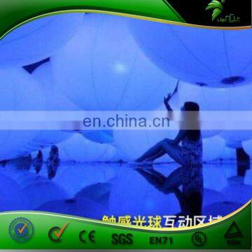 Hot Selling Inflatable Zygote Interactive Balls /Crowd Balls With LED Light