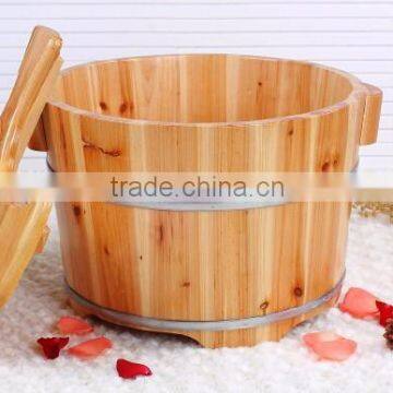 Custom solid varnished wooden buckets,small wood bucket