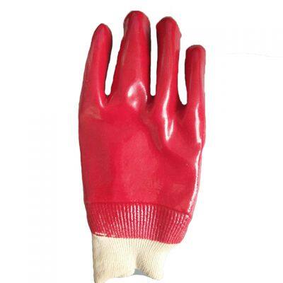 Oil and Chemical Resistant Industrial Heavy Duty Cotton Interlock Knitted Wrist Dipped PVC Coated Gloves photo-3