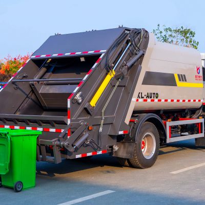 6cbm 8cbm Waste Compactor Garbage Truck Rear Loader Garbage Compressed Truck