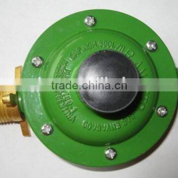 GAS REGULATOR ,LPG CYLINDER REGULATOR ,model 808 with 3 legs handwheel