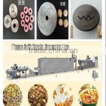 Puffed/inflated snacks extruder food machine/puffed corn processing line