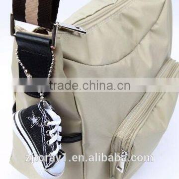 Waterproof Ladies Messenger Bag With Long Strap photo-5