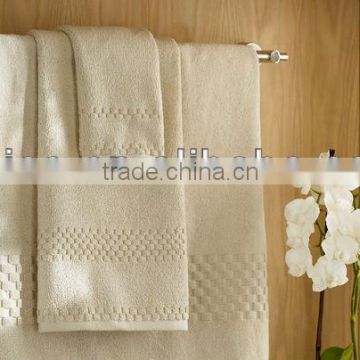 wholesale 100% cotton fabric white hotel cheap bath towel set