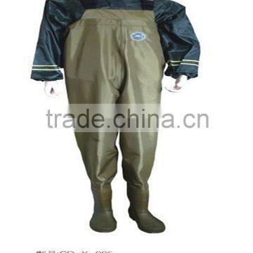 Comfortable chest wader