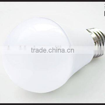 2835SMD B22/E27 10W 806lm LED Lamp With CE&RoHS photo-2