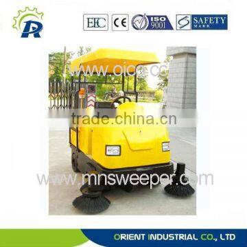 High-grade Villa Area Semi Closed Ride on Linoleum Road Sweeper With Lead Acid Battery Free of Maintenance photo-6