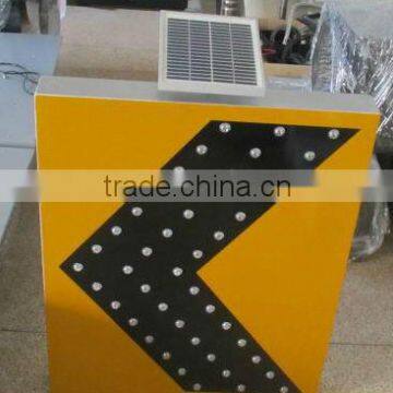 Solar Traffic Arrow Sign