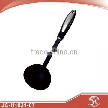 Hot selling nylon soup ladle for nylon kitchen tools