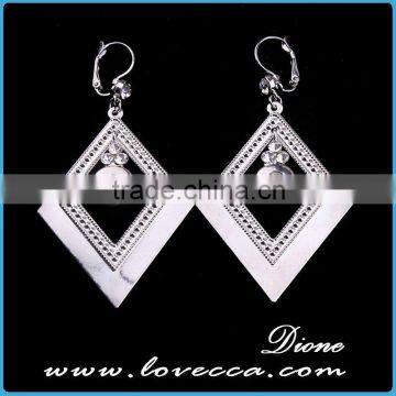 ODM accept new small order price woman silver fancy earrings for party girls