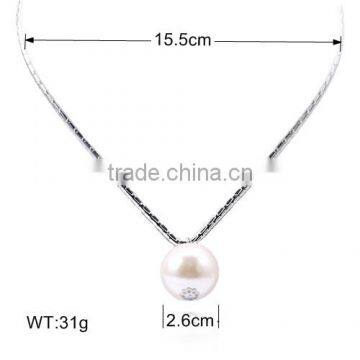 Latest beautiful wholesale silver chain big pearl classical style elegant necklace