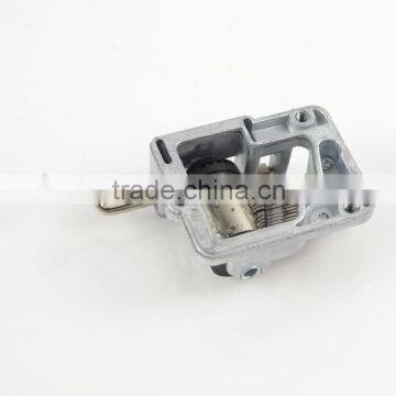 18 Note Hand Crank Musical Box photo-2