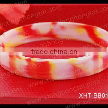 2013 Silicone Bracelet Tire Design, Different Color Available