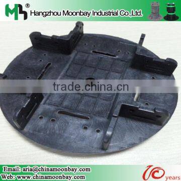 Adjustable decking plank pedestal