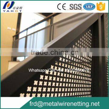 Manufacturing perforated sheet mesh making machine