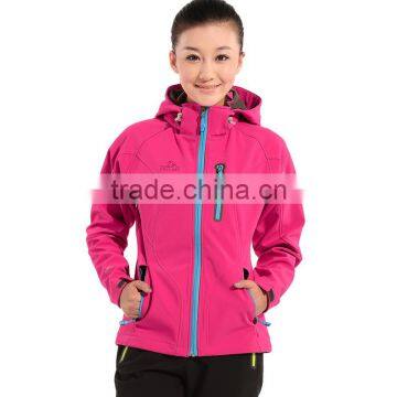 Customized Design High Quality Waterproof Woman Softshell Jackets photo-6
