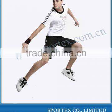 Stylest sport wear set for men with high quality OEM mens sport wear