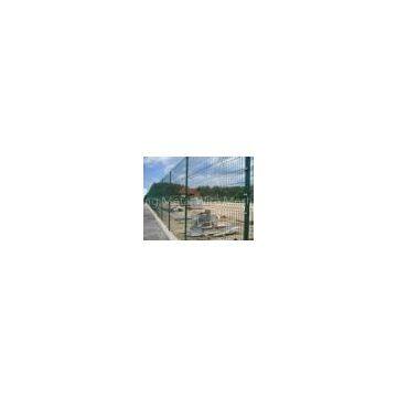 wire mesh fence