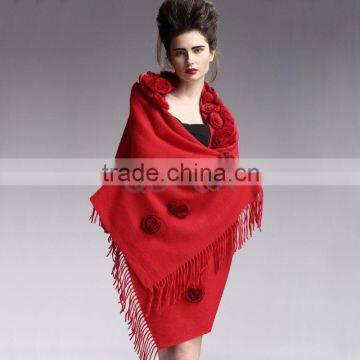 QD29264 Hot Lovely Selling Girl Women Fashion Sheep Fur Shawl with Rabbit Fur Ball Cape